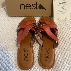Nest Amalfi Sandals 10M